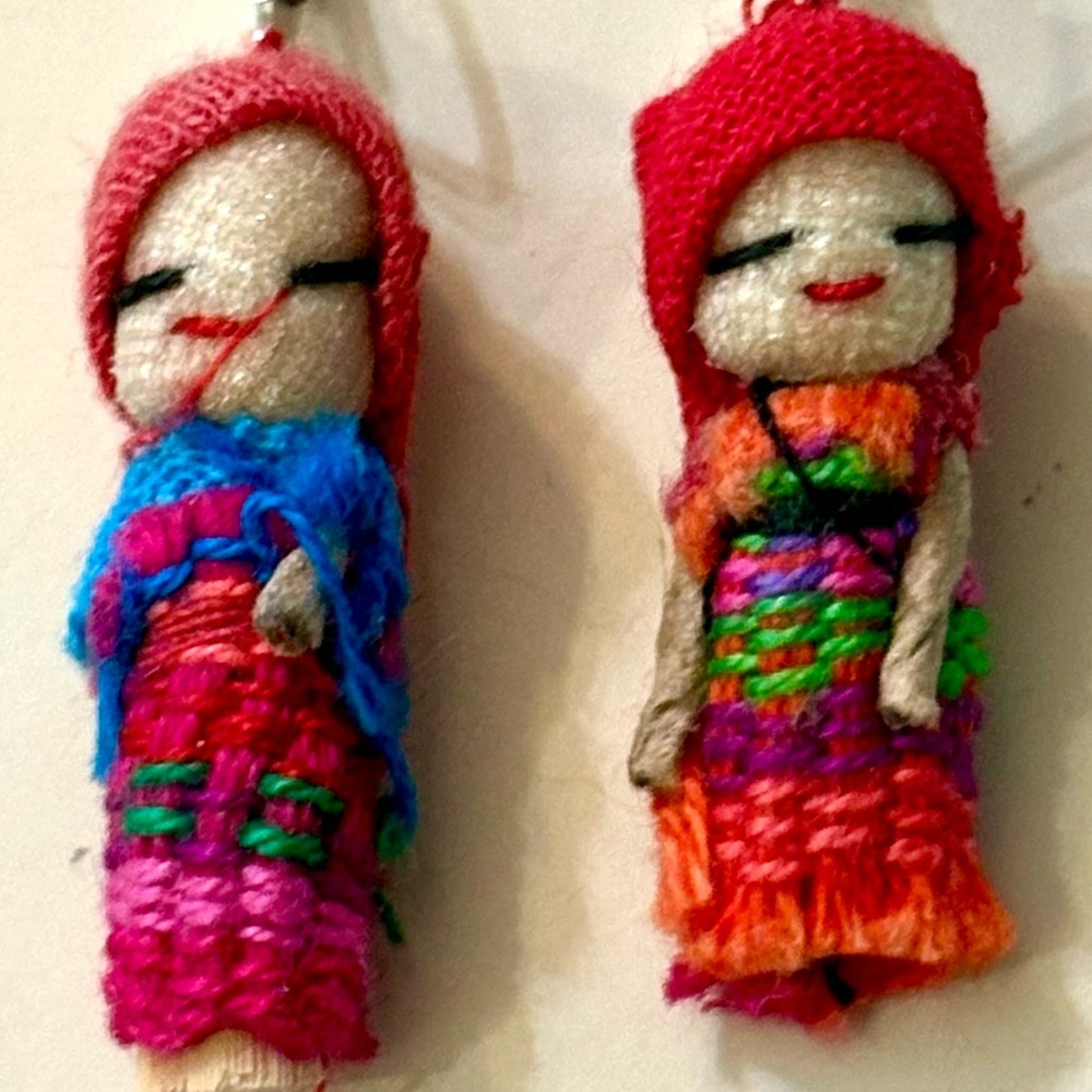 HAND CRAFTED Colorful Doll Earrings from South America,  New, 1” length - Picture 5 of 5